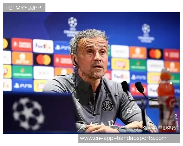 恩里克称赞登贝莱本赛季表现期待他重返金球奖巅峰状态